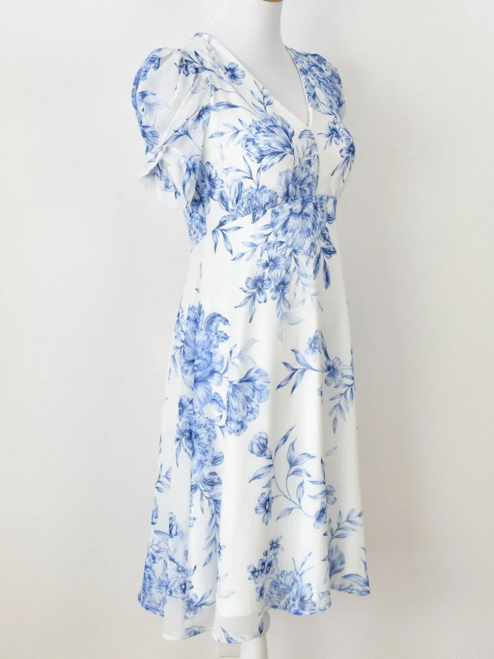 Calvin Klein Floral Chiffon A-Line Dress - 2 - Picture 4 of 11